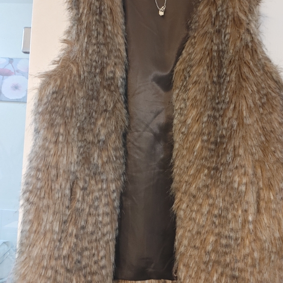 Parkhurst Jackets & Blazers - Parkhurst Faux Fur Teddy Jacket in Brown